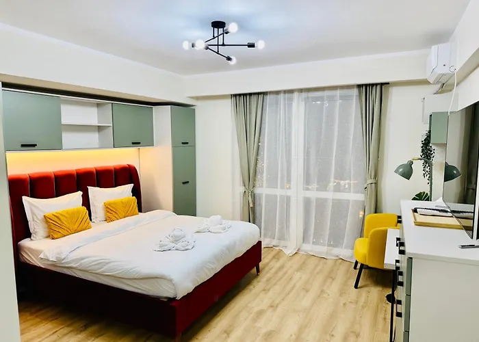 Victoriei Old Apartment *